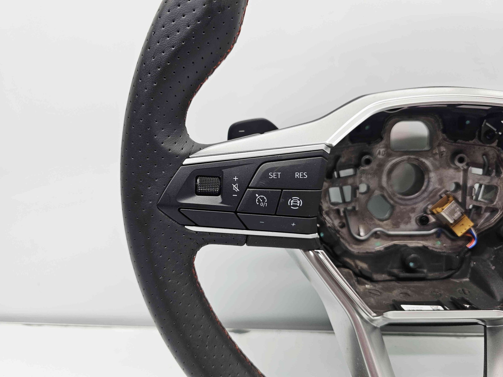 Volan Seat Ibiza 6 (KJ1) Facelift [Fabr 2017-prezent] 5FA419091EE - imagine 3