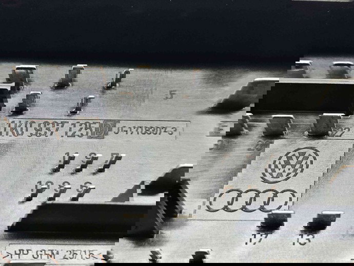  Panou sigurante  Skoda Superb II (3T4) [Fabr 2008-2015] 1K0937125D 