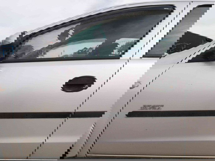 Usa stanga fata OEM Opel Corsa C (F08, F68) [Fabr 2000-2005] 1.2 cdti 