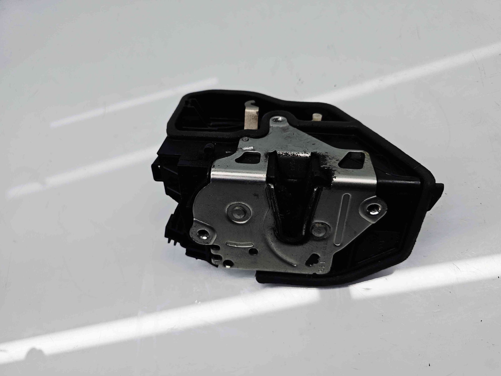 Broasca usa dreapta spate Bmw 1 (F20) Facelift [Fabr 2011-2017] - imagine 3