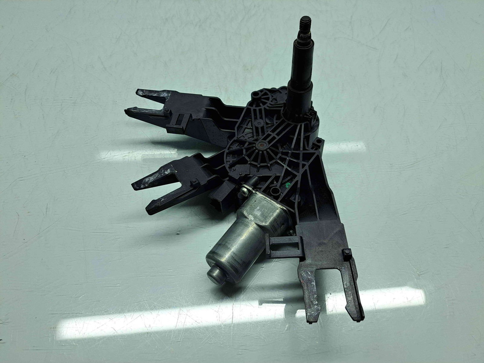 Motoras stergator haion Citroen C4 (II) [Fabr 2009-2018] 9677680580 - imagine 5