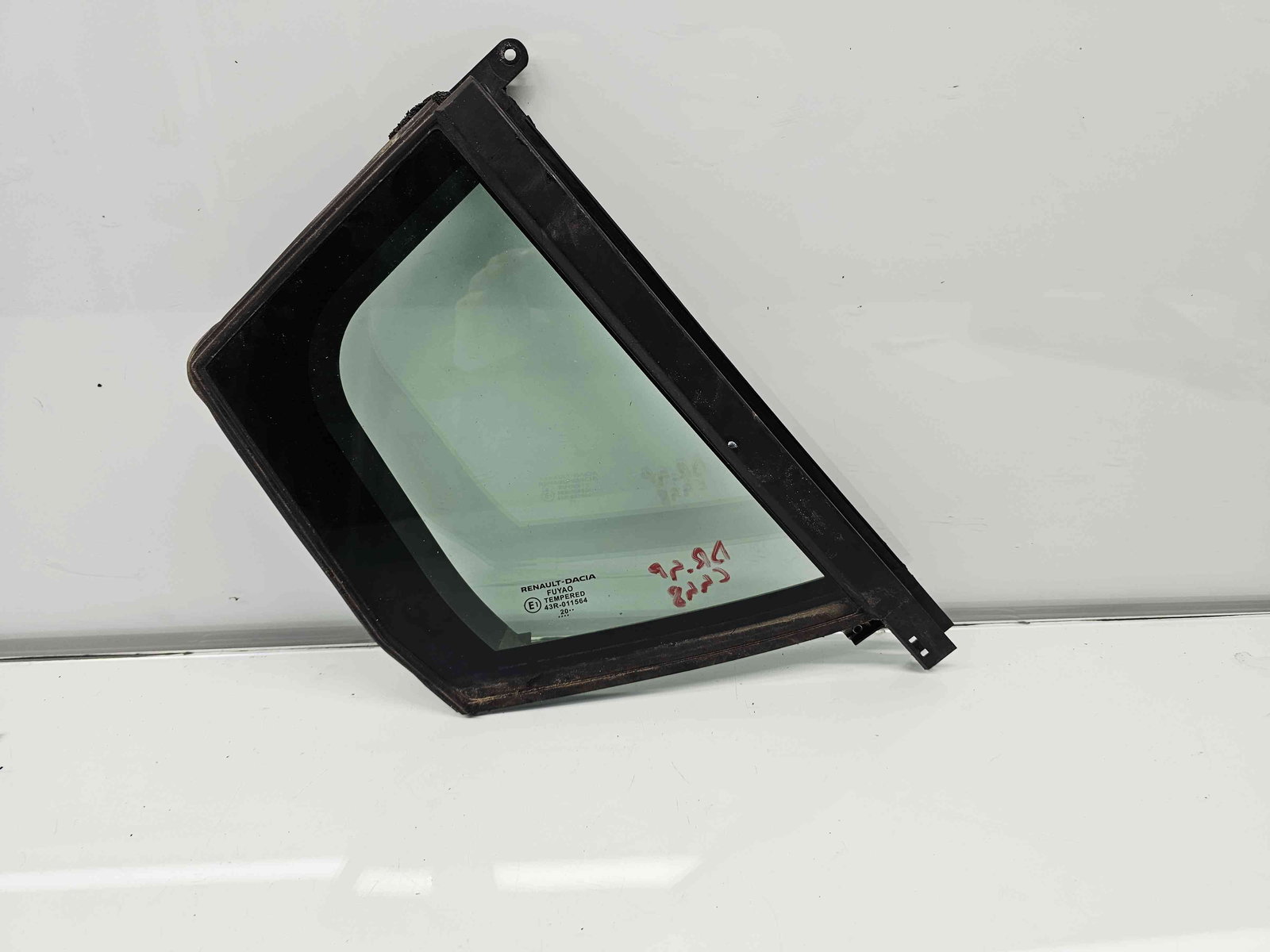 Geam fix usa dreapta spate Dacia Sandero 3 [Fabr 2020-prezent] - imagine 1