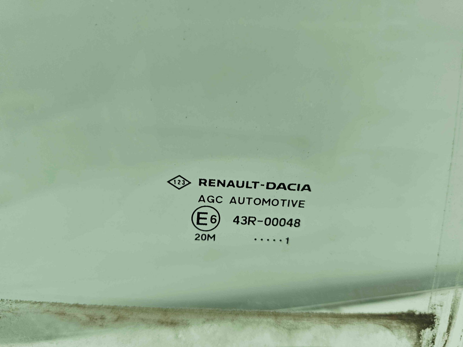 Geam usa dreapta spate Dacia Sandero 3 [Fabr 2020-prezent] - imagine 2