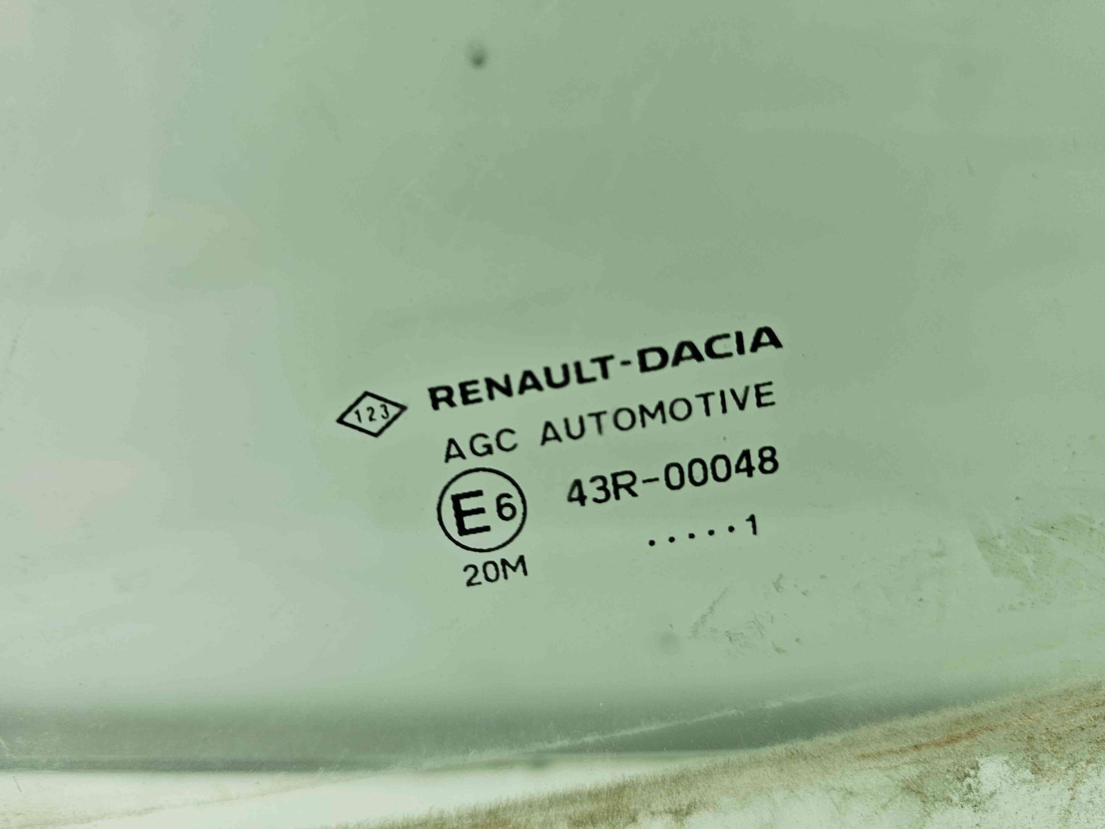 Geam usa stanga spate Dacia Sandero 3 [Fabr 2020-prezent] - imagine 2