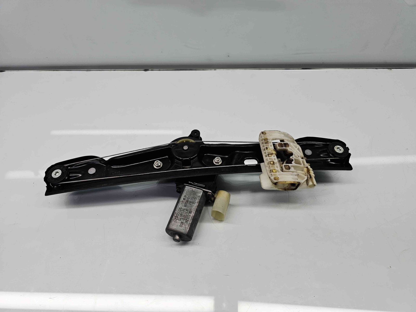 Macara electrica geam dreapta spate Bmw 1 (F20) Facelift [Fabr 2011-2017] - imagine 1