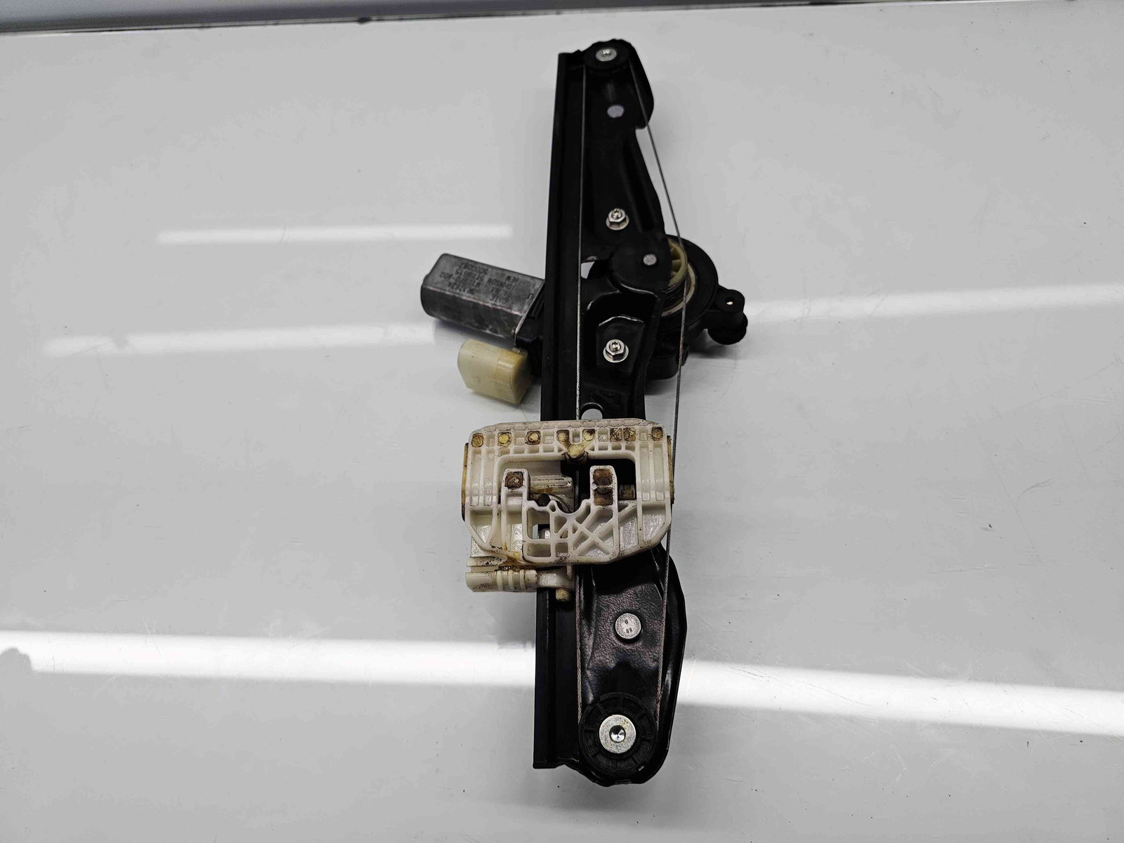 Macara electrica geam dreapta spate Bmw 1 (F20) Facelift [Fabr 2011-2017] - imagine 2