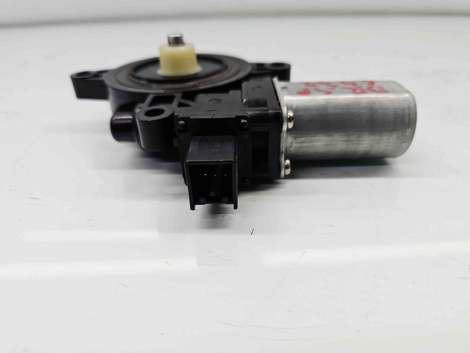 Motoras geam dreapta spate MAZDA 6 (GJ1) Facelift [Fabr 2018-2021] - imagine 3