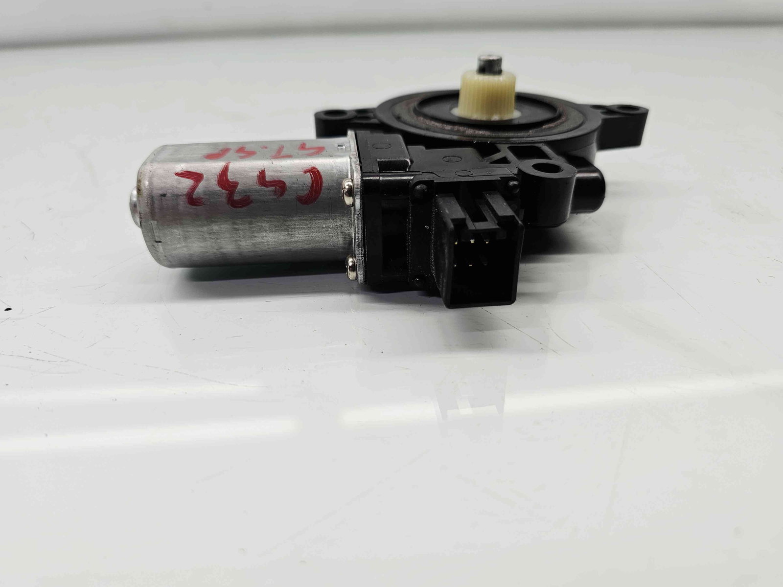 Motoras geam stanga spate MAZDA 6 (GJ1) Facelift [Fabr 2018-2021] - imagine 2