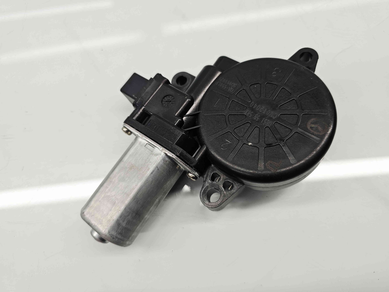 Motoras geam stanga spate MAZDA 6 (GJ1) Facelift [Fabr 2018-2021] - imagine 3