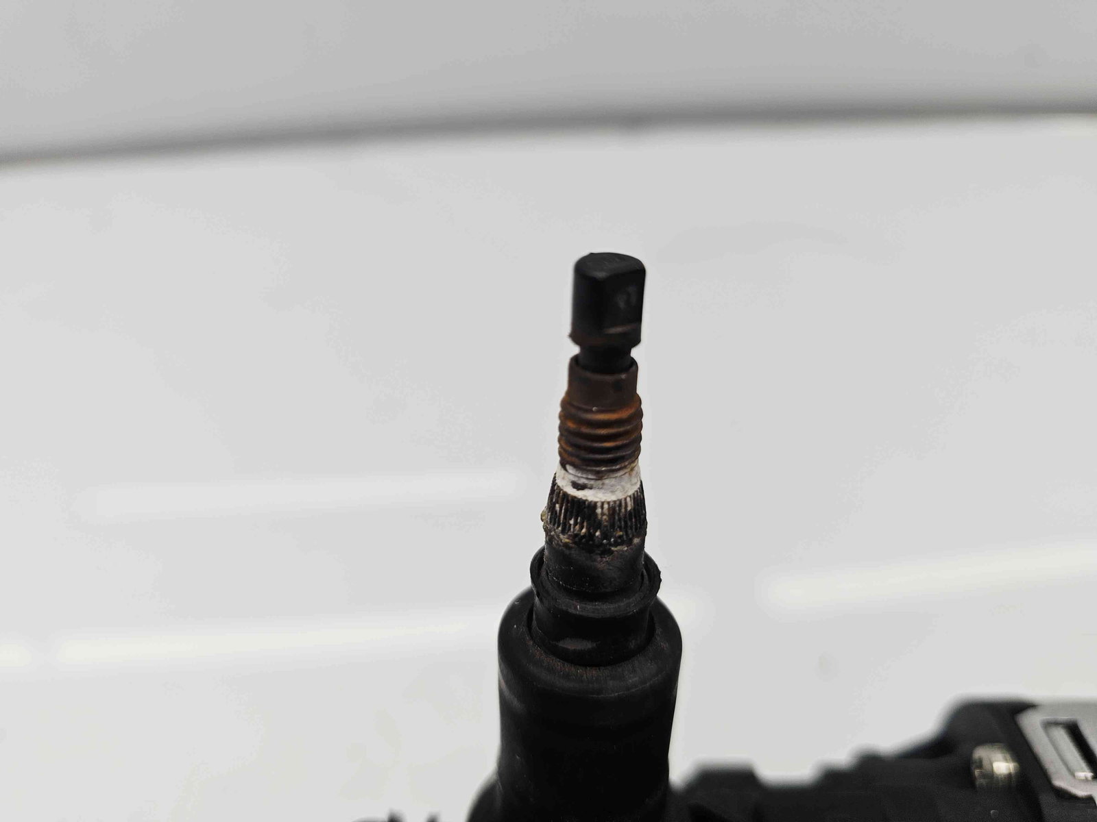 Motoras stergator haion Seat Ibiza 5 (6J5) FR [Fabr 2008-2017] 6J4944711A - imagine 2