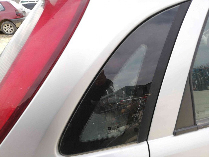 Geam fix usa dreapta spate OEM Opel Corsa C (F08, F68) [Fabr 2000-2005] 1.2 cdti