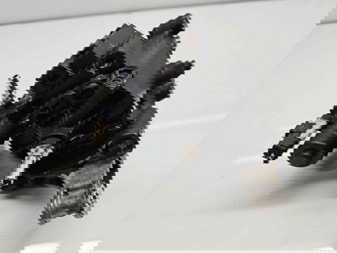 Pompa inalta presiune Nissan Qashqai (2) [Fabr 2013-2017] 167008557R 1.5 DCI K9K 81KW / 110CP