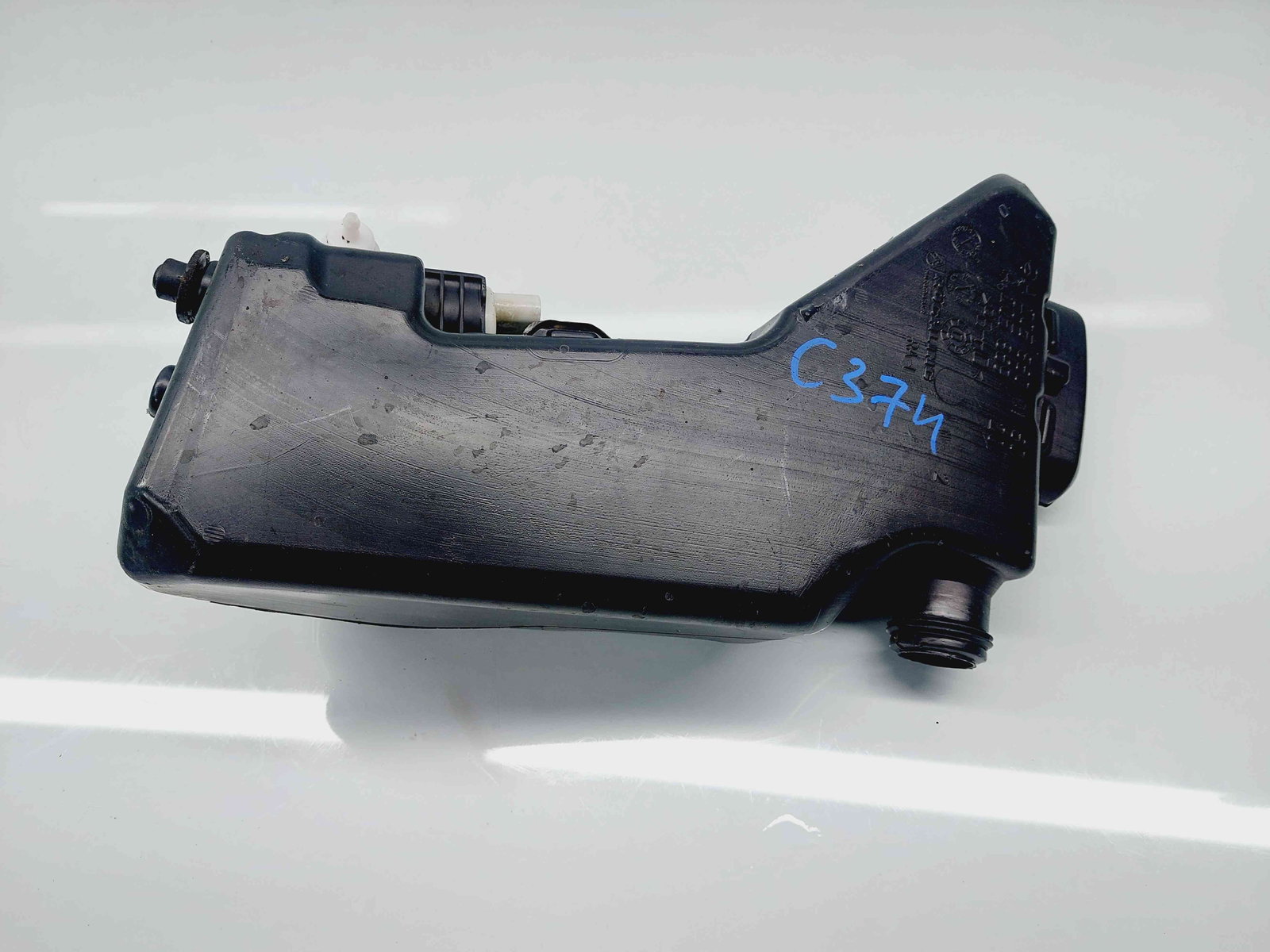 Vas lichid parbriz Mercedes Clasa C Combi (S205) [Fabr 2015-prezent] A2058600160 - imagine 1