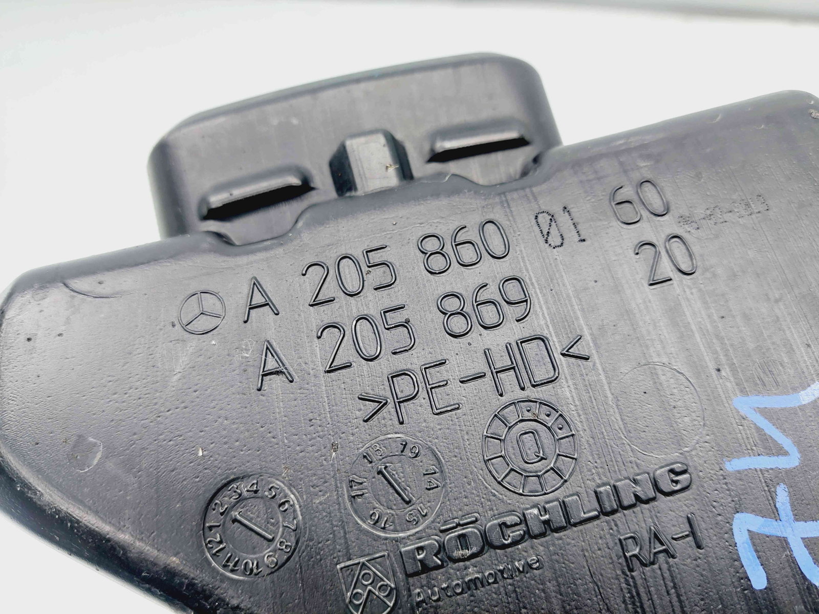 Vas lichid parbriz Mercedes Clasa C Combi (S205) [Fabr 2015-prezent] A2058600160 - imagine 4