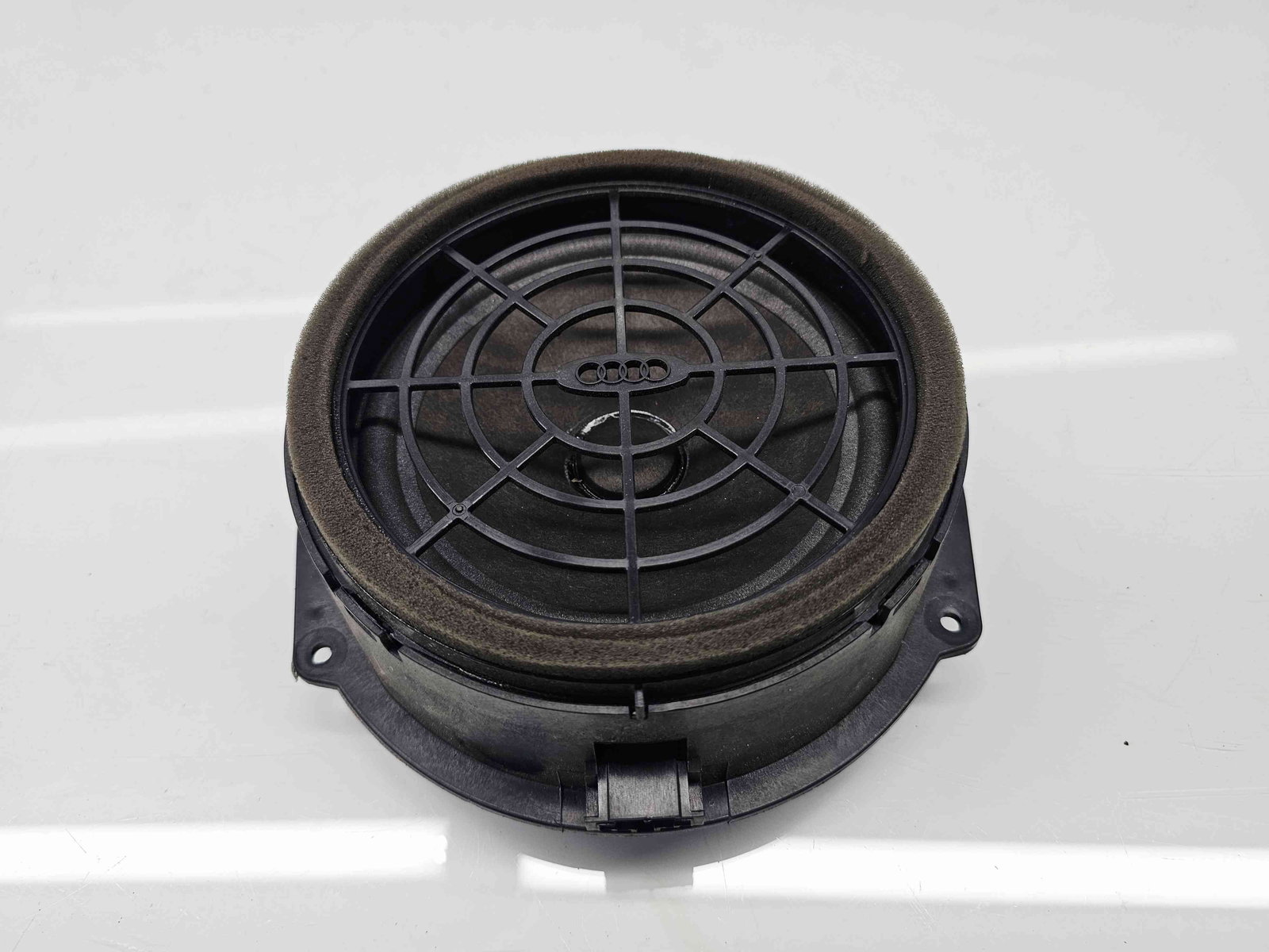 Boxa dreapta spate Audi A5 Sportback (8TA) Facelift [Fabr 2009-2015] 8R0035411 - imagine 1