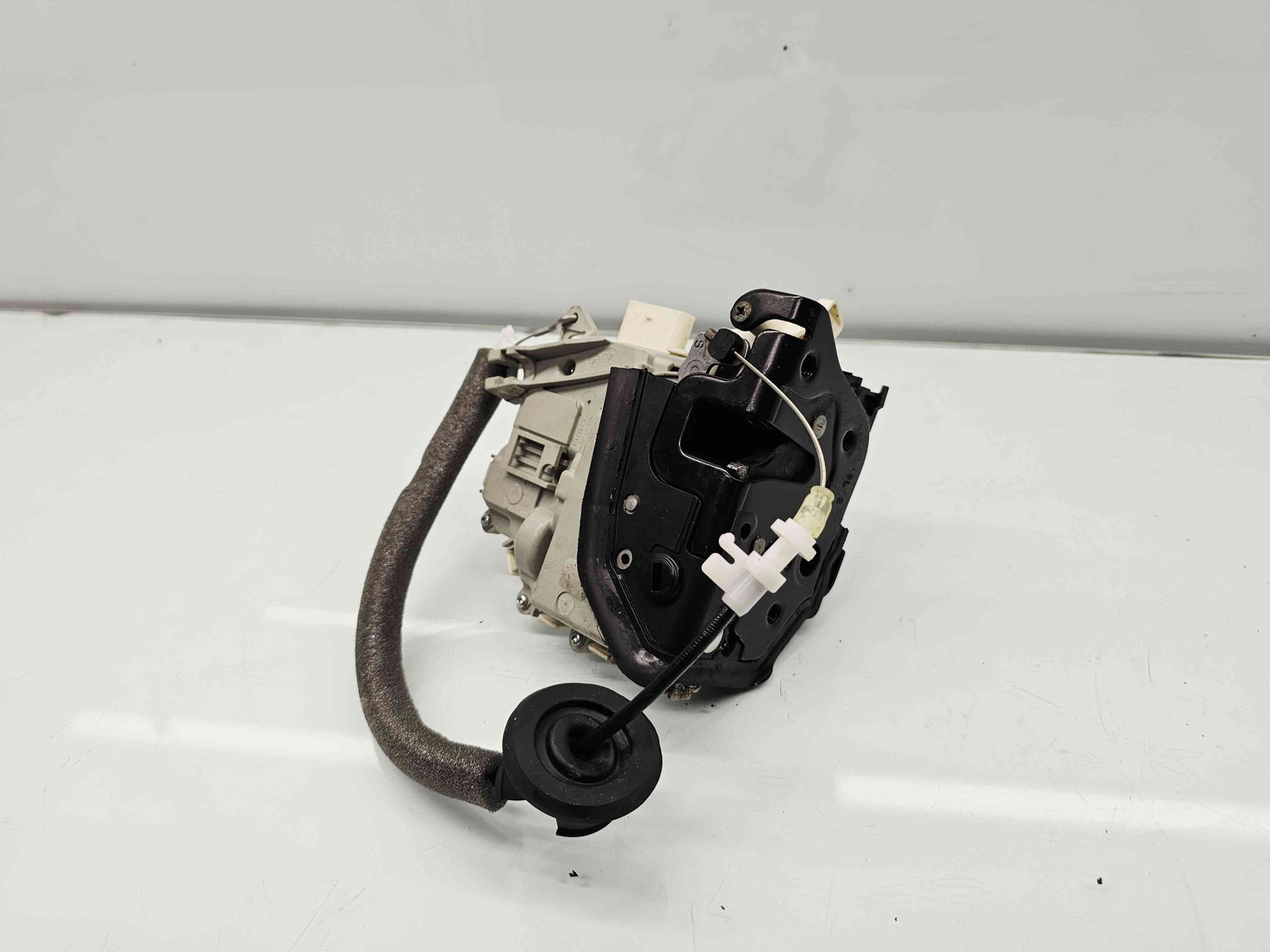 Broasca usa stanga spate Audi A5 Sportback (8TA) Facelift [Fabr 2009-2015] - imagine 6