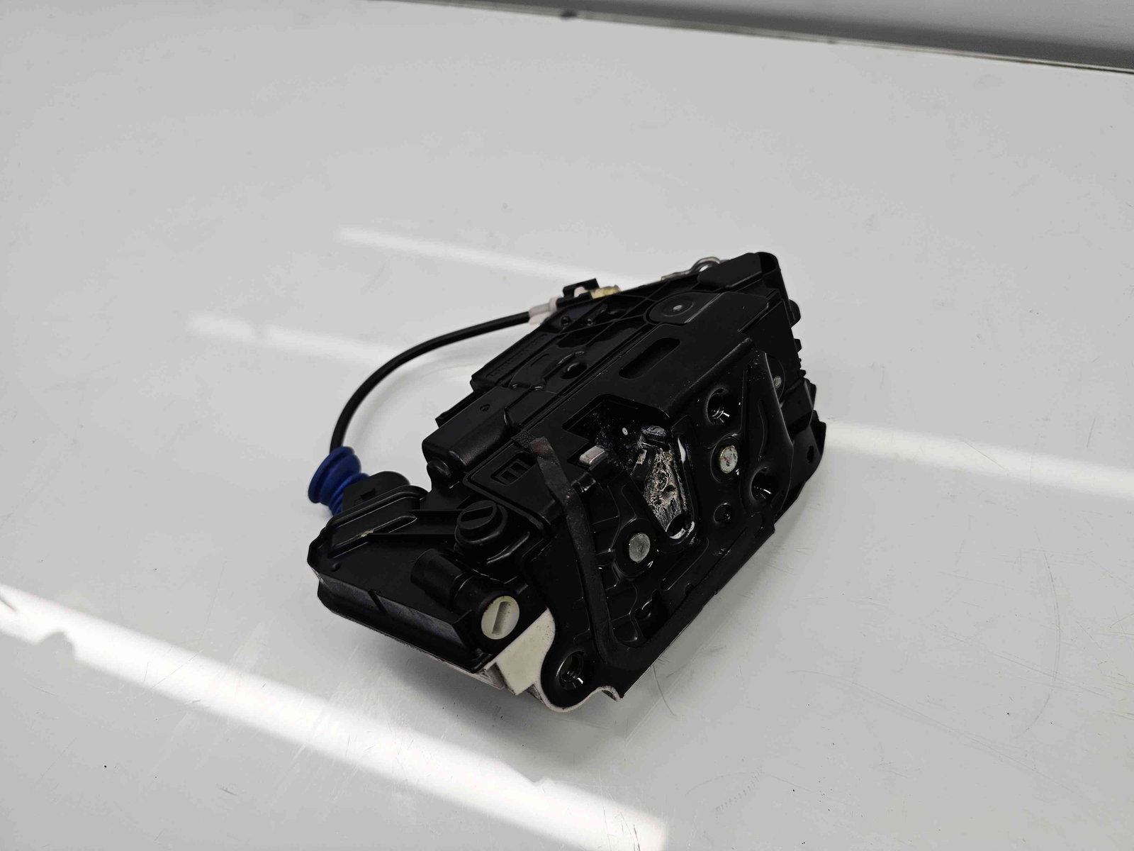 Broasca usa stanga spate Volkswagen Passat CC (358) Facelift [Fabr 2012-2016] - imagine 5