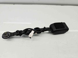  Capsa centura stanga fata Nissan Qashqai (2) [Fabr 2013-2017] OEM