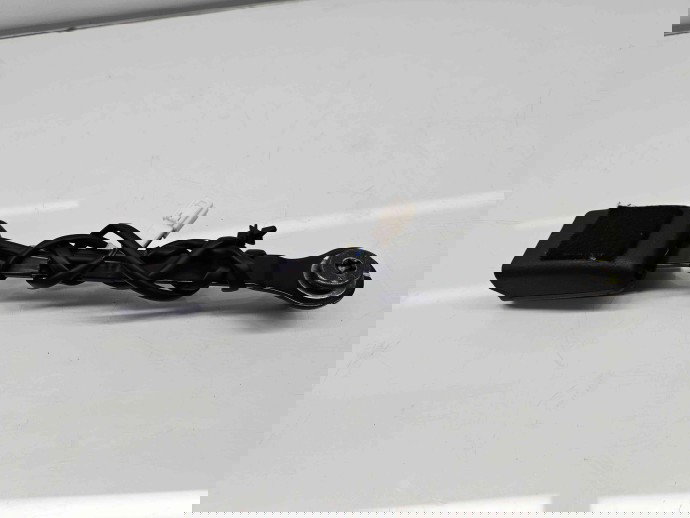  Capsa centura stanga fata Nissan Qashqai (2) [Fabr 2013-2017] OEM