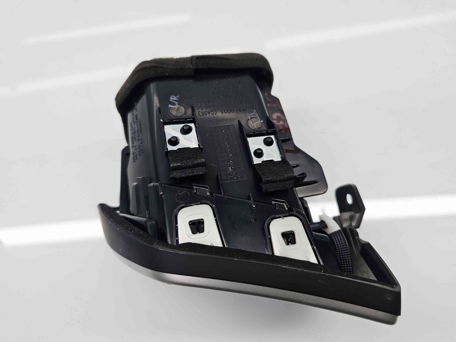 Grila aerisire stanga Nissan Qashqai (2) [Fabr 2013-2017] 687614EA0A - imagine 5