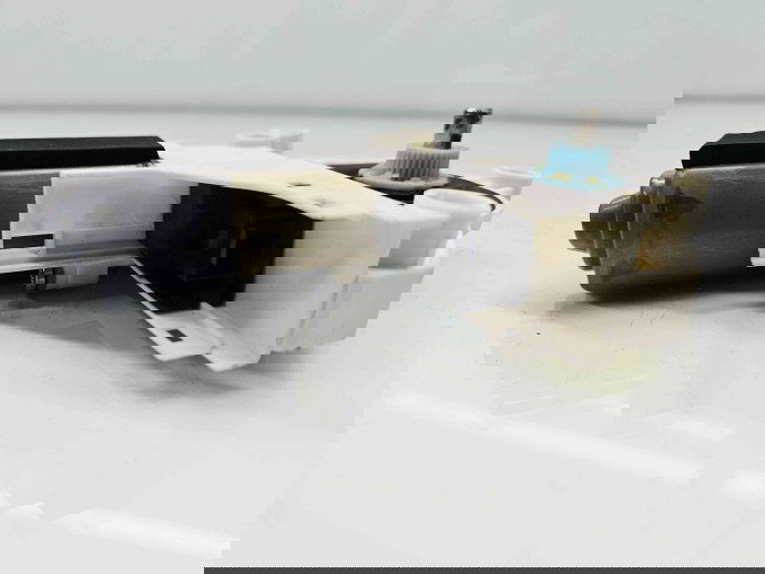 Motoras geam dreapta fata Audi A5 Sportback (8TA) Facelift [Fabr 2009-2015]