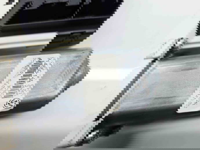 Motoras geam dreapta fata Volkswagen Passat CC (358) Facelift [Fabr 2012-2016]