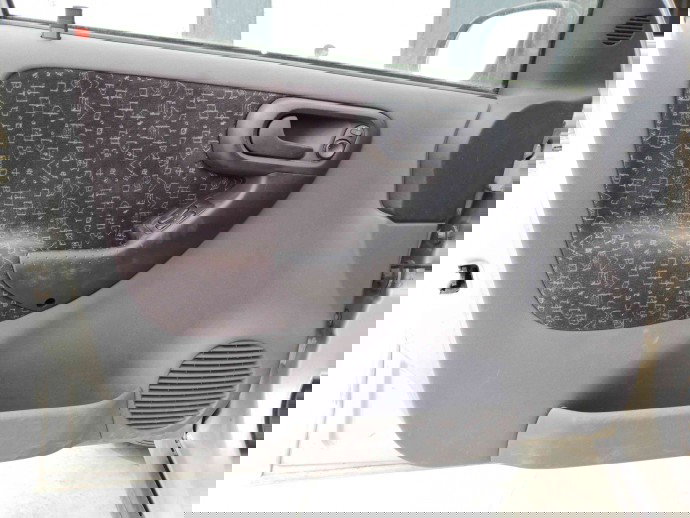 Tapiterie usa stanga fata OEM Opel Corsa C (F08, F68) [Fabr 2000-2005] 1.2 cdti 