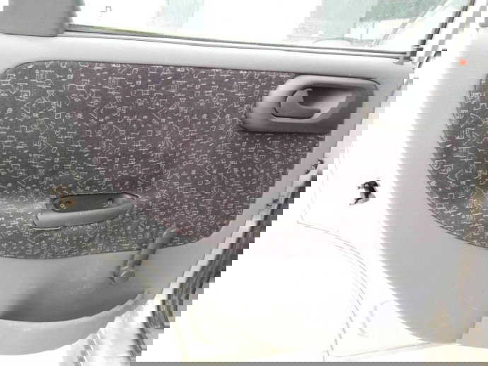 Tapiterie usa stanga spate OEM Opel Corsa C (F08, F68) [Fabr 2000-2005] 1.2 cdti 