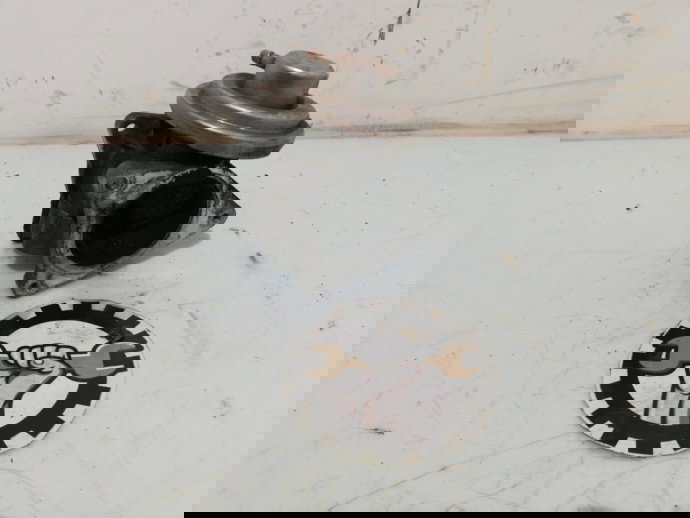 Supapa EGR Skoda Octavia 2 break 1.9 BXE 038131501AN 2004-2013