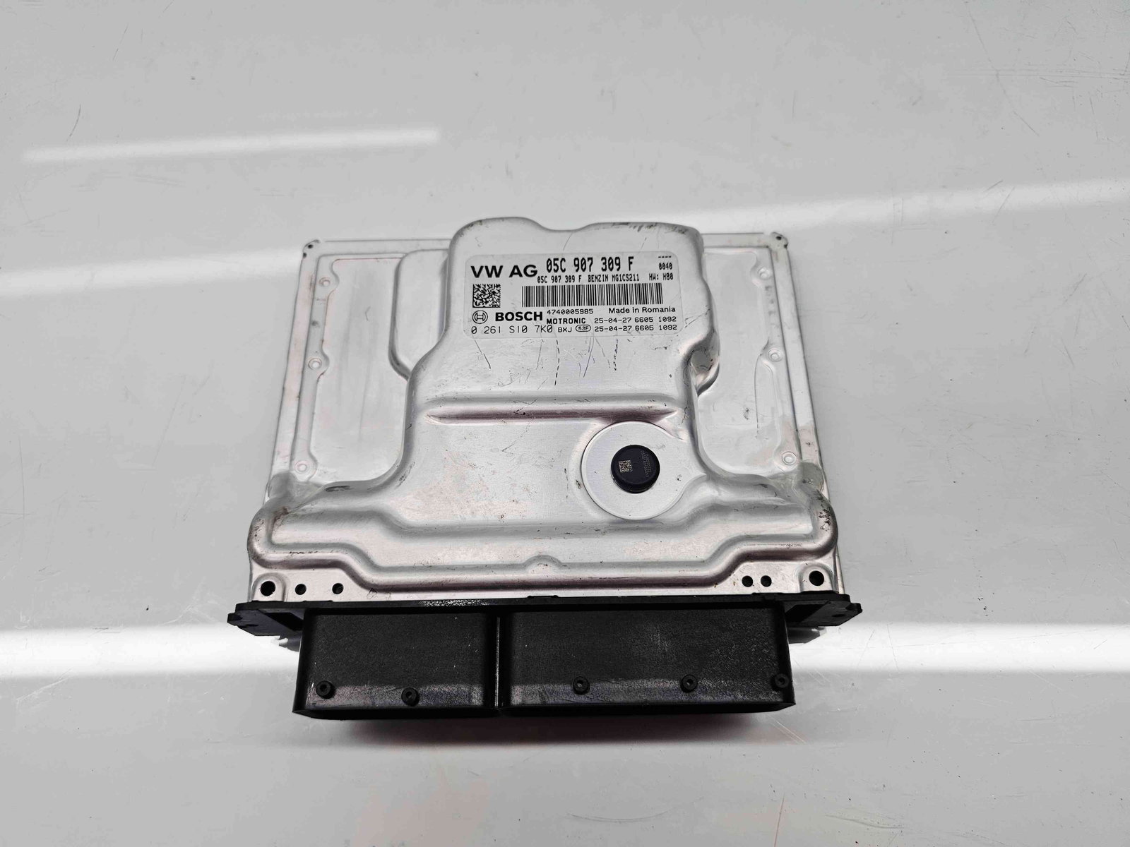 Calculator motor ECU Seat Ibiza 6 (KJ1) Facelift [Fabr 2017-prezent] 05C907309F 1.0 TSI DUSA 85KW / 115CP - imagine 1