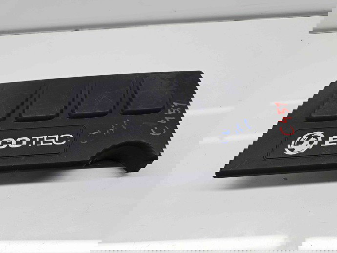 Capac motor Opel Corsa D [Fabr 2006-2013] 55561431 1.2 Benz A12XER 63KW / 85CP