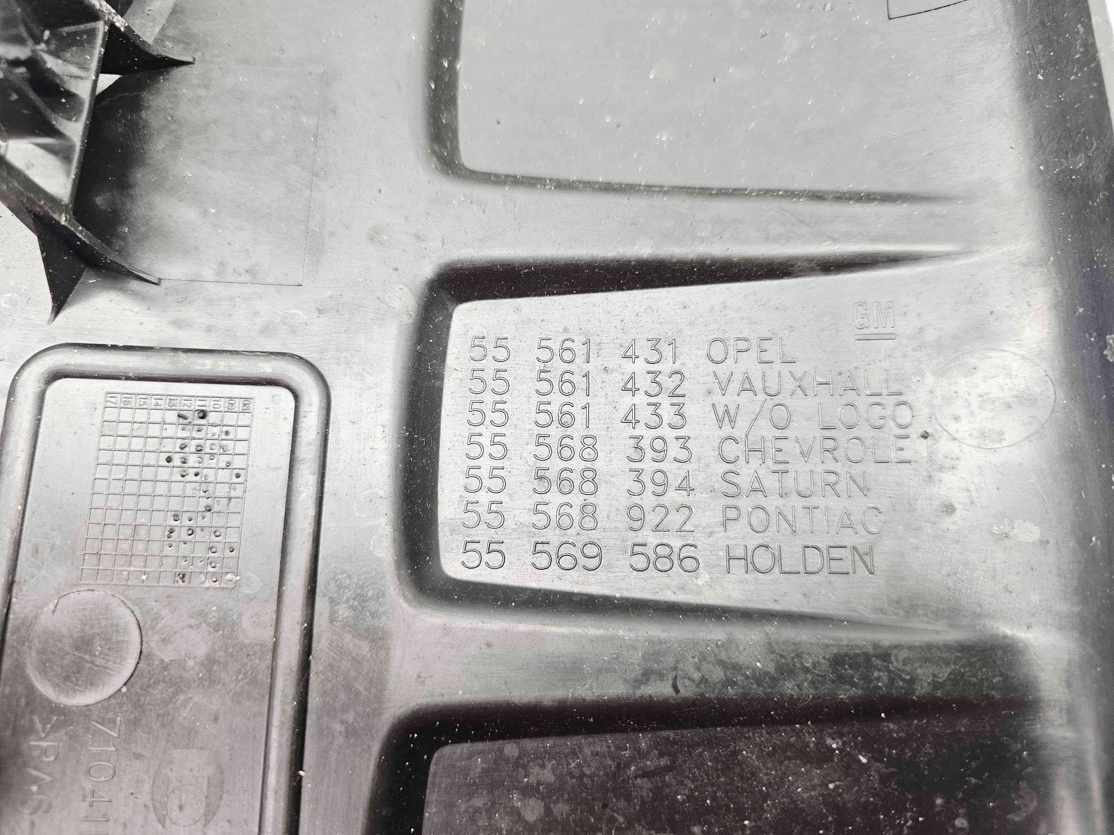 Capac motor Opel Corsa D [Fabr 2006-2013] 55561431 1.2 Benz A12XER 63KW / 85CP - imagine 2