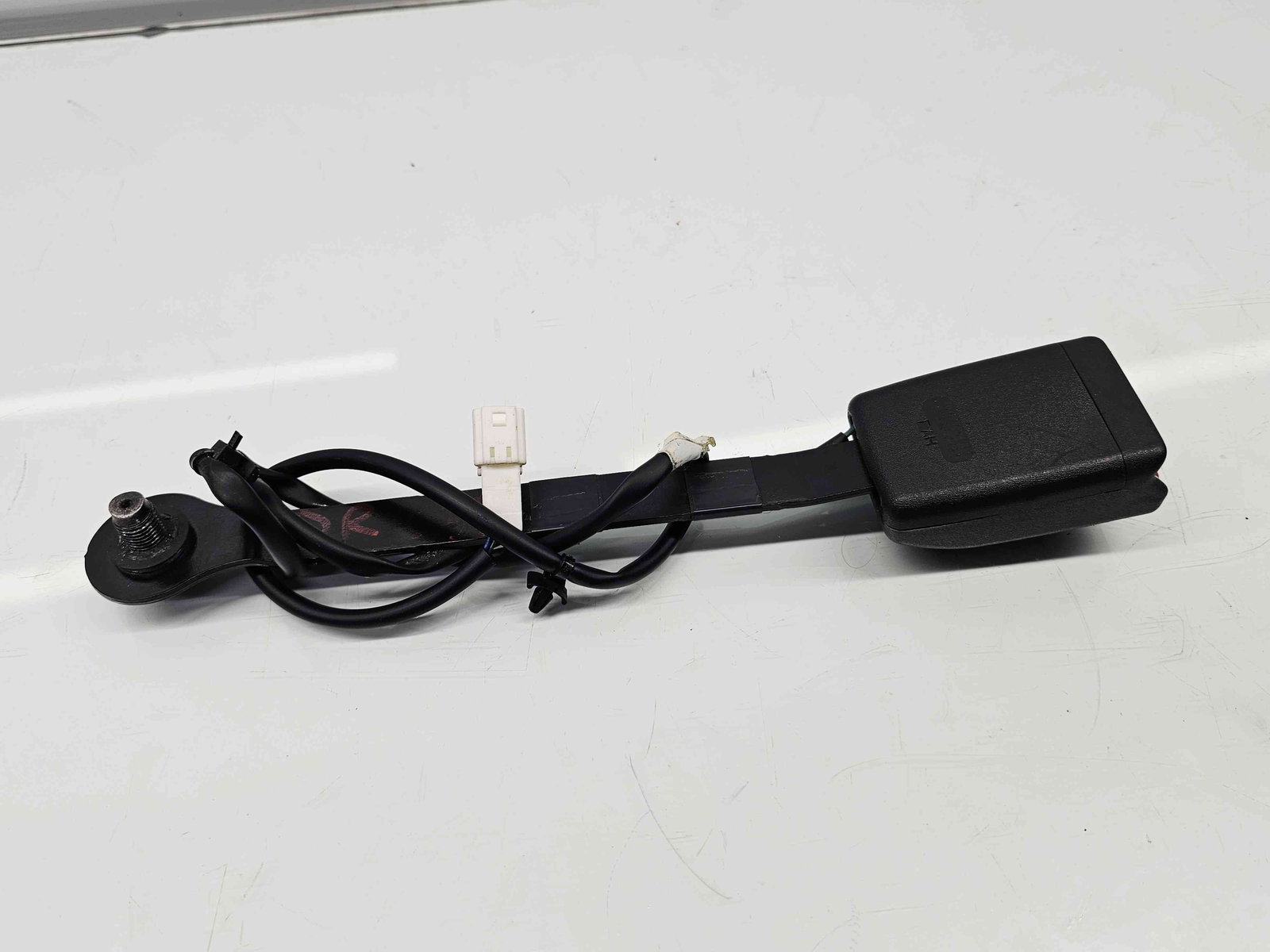 Capsa centura dreapta fata Nissan Qashqai (2) [Fabr 2013-2017] oem - imagine 1