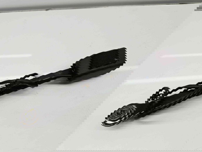  Capsa centura dreapta fata Nissan Qashqai (2) [Fabr 2013-2017] oem