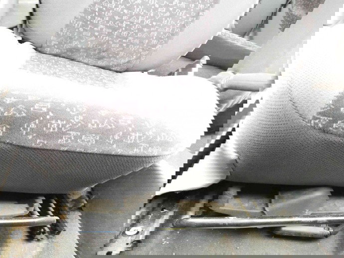 Scaun dreapta fata OEM Opel Corsa C (F08, F68) [Fabr 2000-2005] 1.2 cdti 