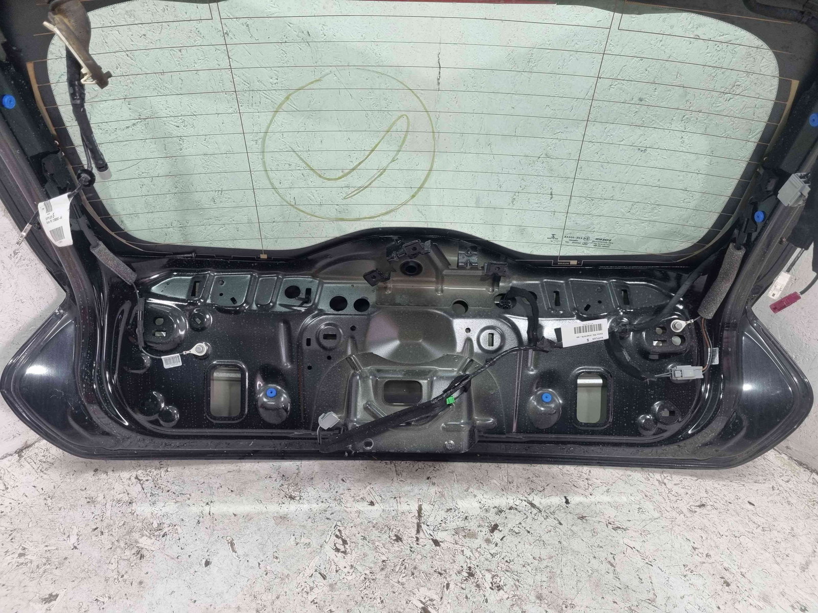 Haion Volvo V40 II Facelift [Fabr 2013-2019] - imagine 9