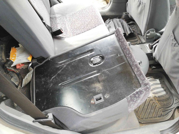 Bancheta spate OEM Opel Corsa C (F08, F68) [Fabr 2000-2005] 1.2 cdti 