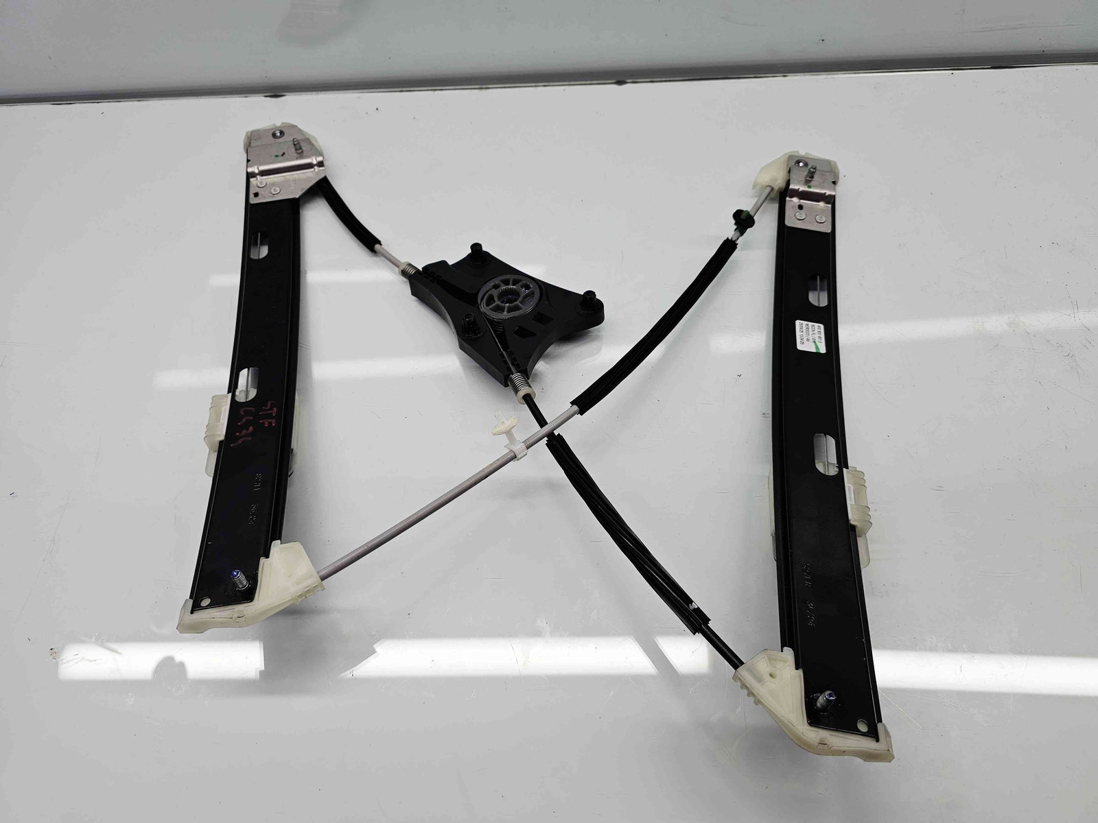 Macara electrica geam stanga fata Seat Ibiza 6 (KJ1) Facelift [Fabr 2017-prezent] - imagine 1