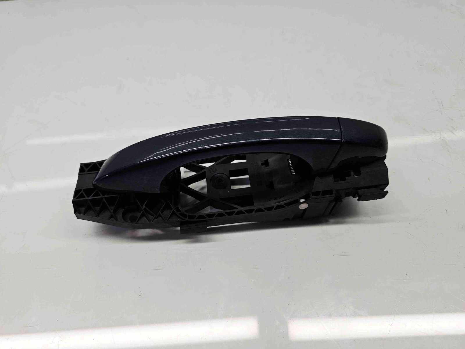 Maner usa stanga fata Seat Ibiza 6 (KJ1) Facelift [Fabr 2017-prezent] - imagine 2