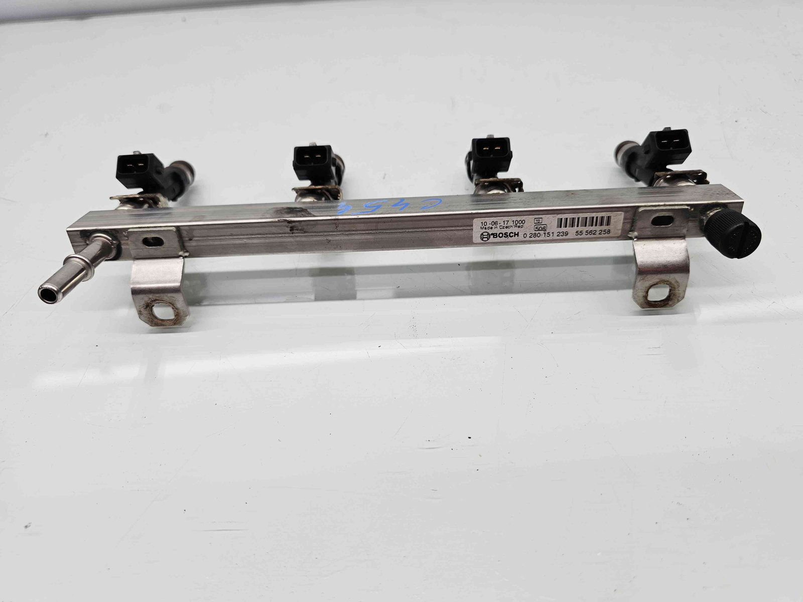 Rampa injectoare Opel Corsa D [Fabr 2006-2013] 55562258 1.4 Benz A14XER 74KW / 100CP - imagine 3