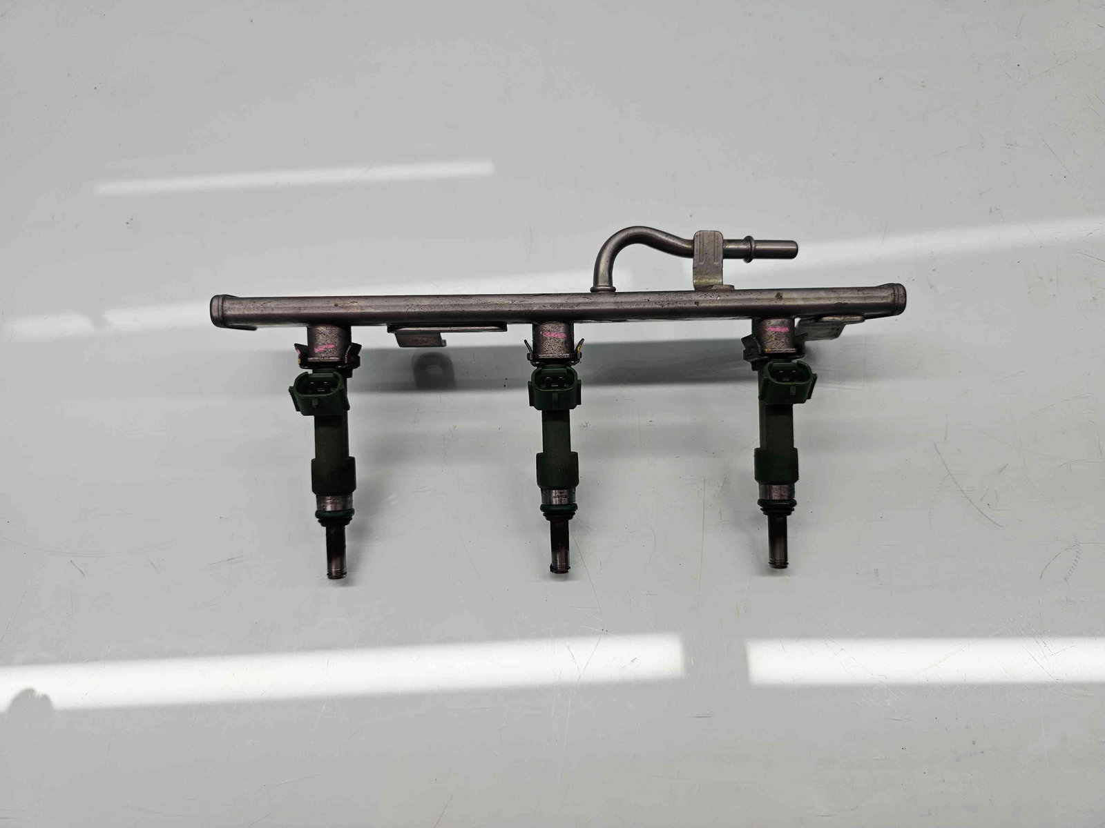 Rampa injectoare Dacia Sandero 3 [Fabr 2020-prezent] 175204021R 1.0 TCe H4D470 67KW / 91CP - imagine 1