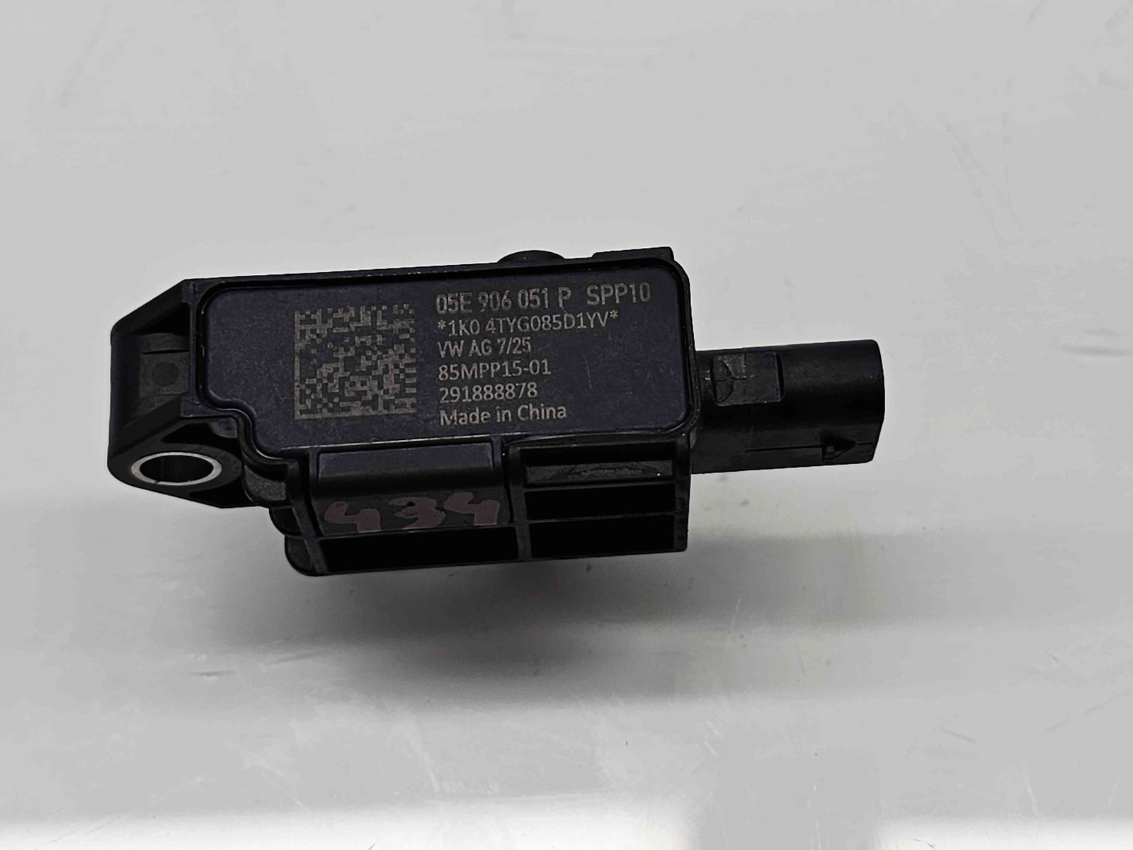 Senzor presiune Seat Ibiza 6 (KJ1) Facelift [Fabr 2017-prezent] 05E906051P - imagine 1