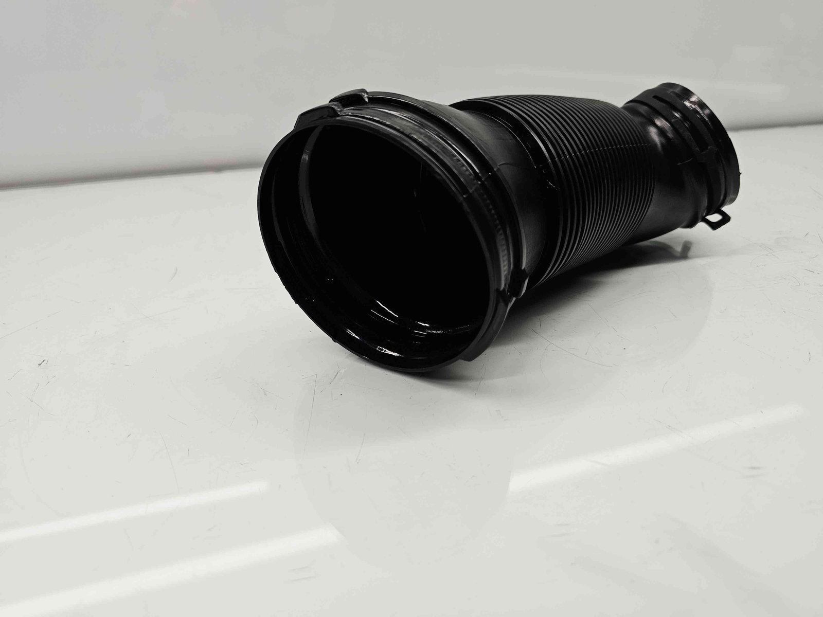 Tub admisie aer Seat Ibiza 6 (KJ1) Facelift [Fabr 2017-prezent] 5Q0129684D 1.0 TSI DUSA 85KW / 115CP - imagine 2