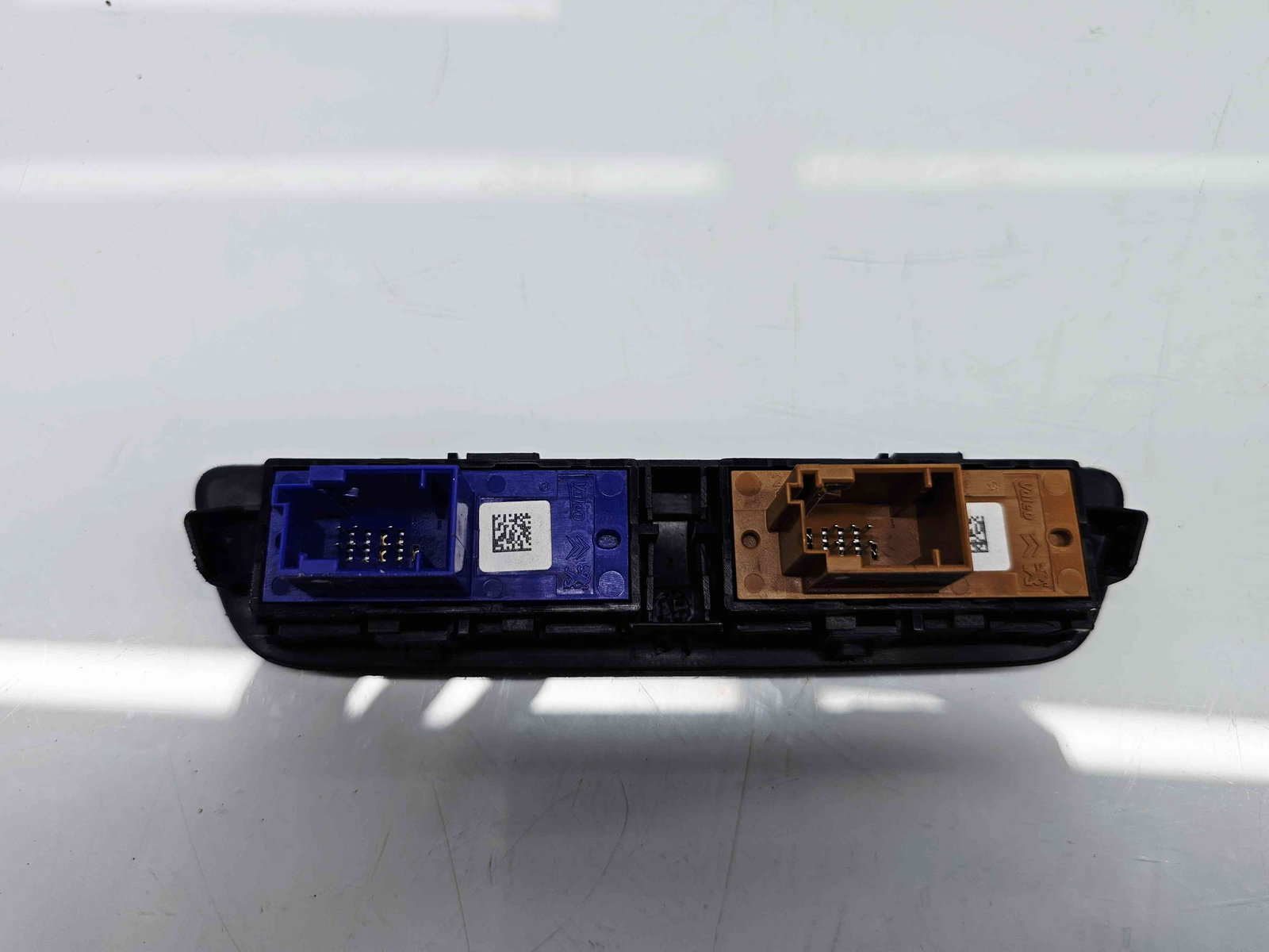 Butoane comenzi consola centrala Peugeot 2008 [Fabr 2013-prezent] OEM - imagine 4