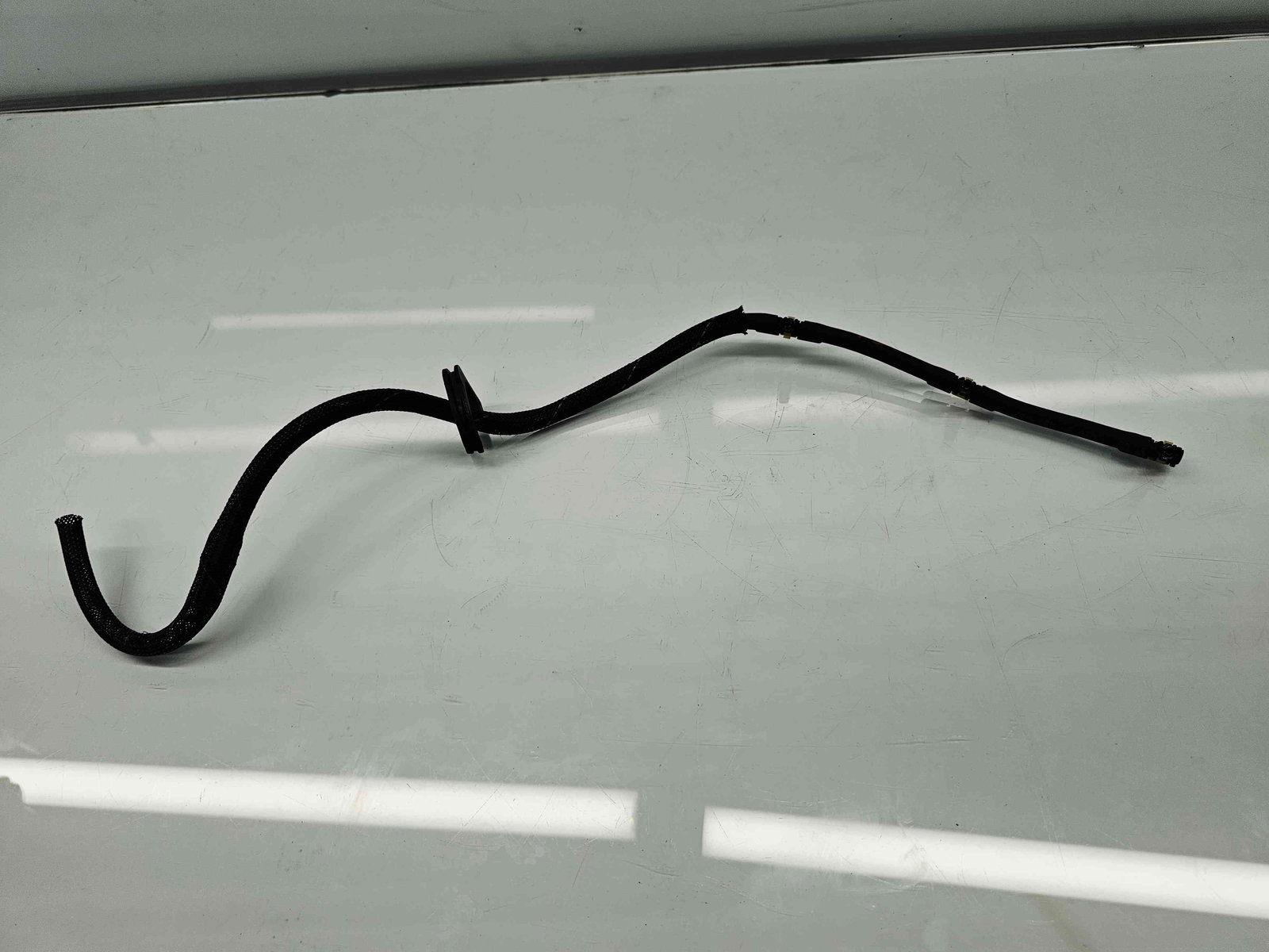 Conducta retur injectoare Bmw 1 (F20) Facelift [Fabr 2011-2017] OEM 1.5 B37D 85KW / 115CP - imagine 1