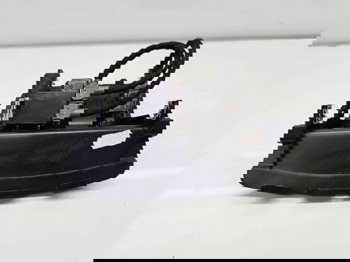  Conector auxiliar USB Peugeot 2008 [Fabr 2013-prezent] 9674655377