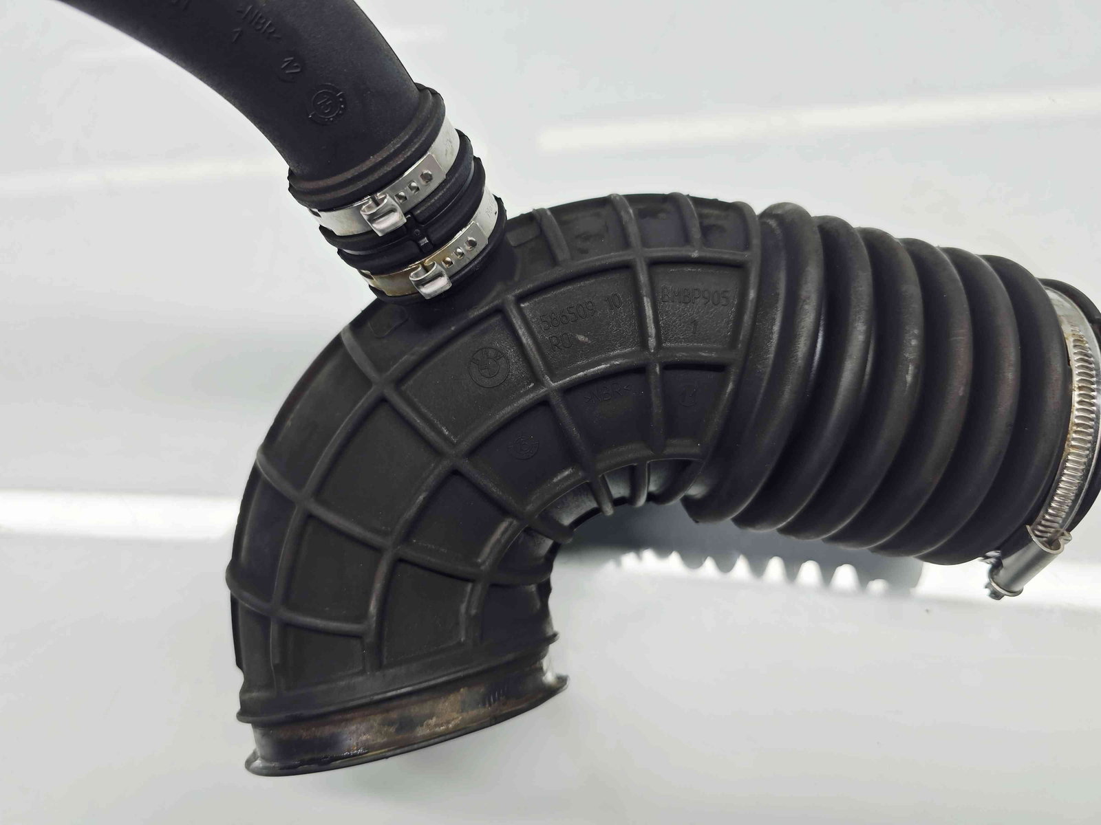 Tub admisie aer Bmw 1 (F20) Facelift [Fabr 2011-2017] 58650910 1.5 B37D 85KW / 115CP - imagine 3