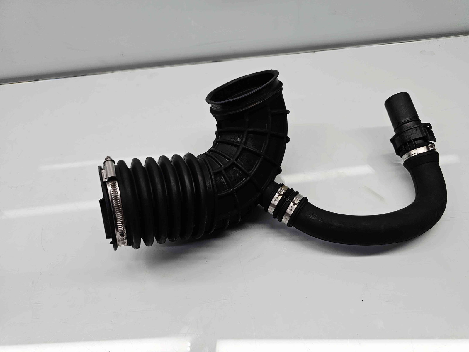 Tub admisie aer Bmw 1 (F20) Facelift [Fabr 2011-2017] 58650910 1.5 B37D 85KW / 115CP - imagine 5