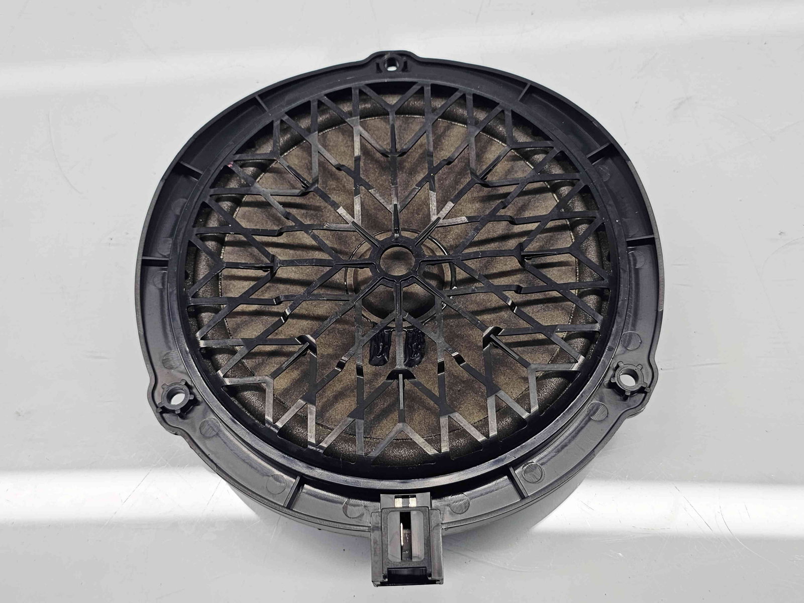 Boxa stanga fata Peugeot 2008 [Fabr 2013-prezent] 9803506480 - imagine 1