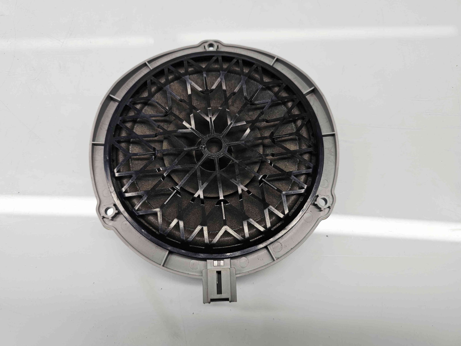 Boxa stanga spate Peugeot 2008 [Fabr 2013-prezent] 9803506380 - imagine 1